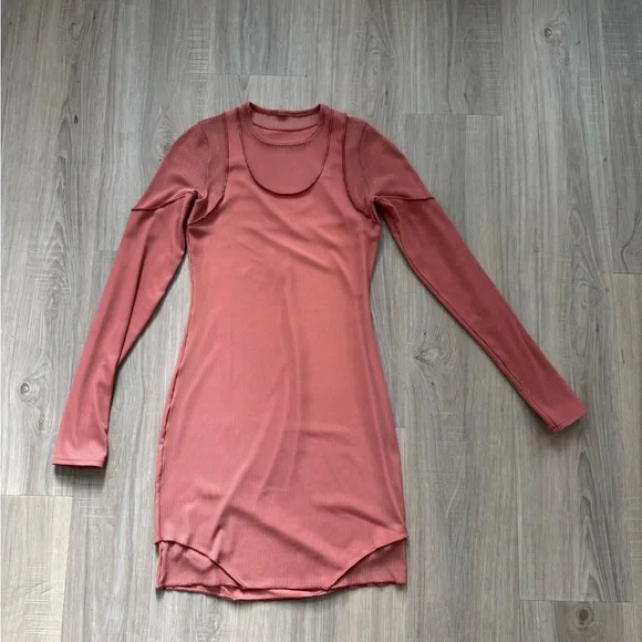 ALO Yoga Pink Mesh Bodycon Dress - Picture 4 of 6